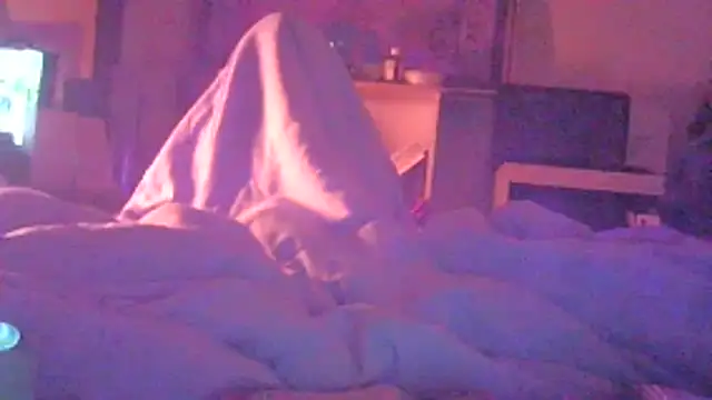 Snapshot of DI4MOND_FIR3 chatting on 11/29/25, 12:41 DI4MOND FIR3 online show from 11/29/25, 12:41