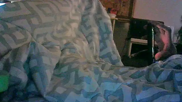 Snapshot of DI4MOND_FIR3 chatting on 12/03/25, 08:18 DI4MOND FIR3 online show from 12/03/25, 08:18