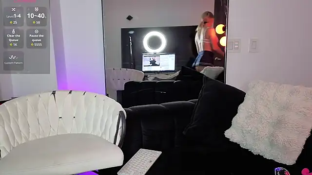 sammanthalove online show from 04/10/26, 01:55