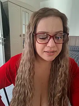 cansuozell online show from 10/17/25, 11:35