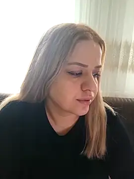 cansuozell online show from 04/19/26, 05:07