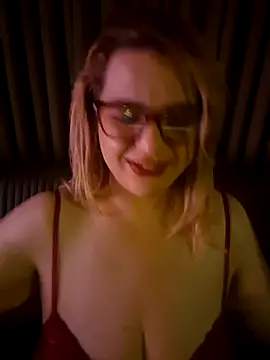cansuozell online show from 05/14/26, 06:04