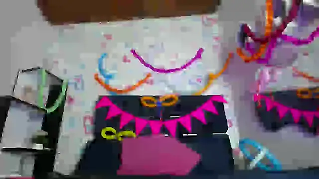 KOURTNEY-- online show from 03/03/25, 01:42