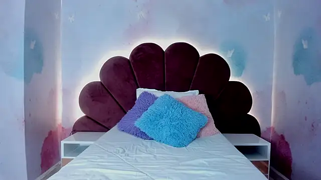 Carohorny4u online show from 11/21/25, 11:42