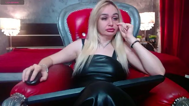 Snapshot of amimistress chatting on 02/19/26, 09:55 amimistress online show from 02/19/26, 09:55