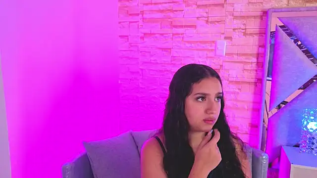 Snapshot of paulette_dupont chatting on 02/04/26, 03:01 paulette dupont online show from 02/04/26, 03:01