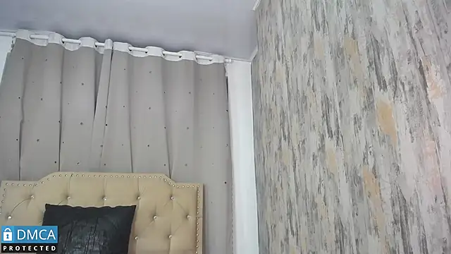 Snapshot of CataFox_ chatting on 02/27/25, 01:38 CataFox online show from 02/27/25, 01:38