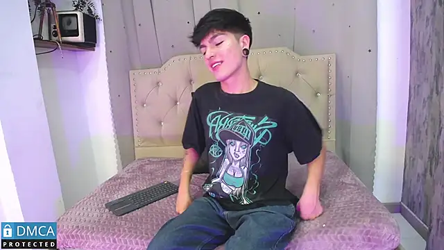 Snapshot of CataFox_ chatting on 03/21/25, 01:45 CataFox online show from 03/21/25, 01:45