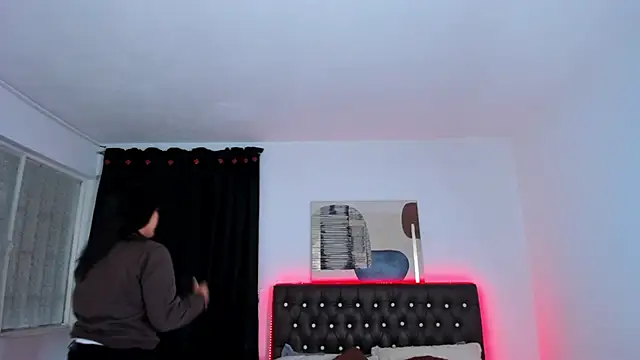 mia aira online show from 02/26/25, 07:27