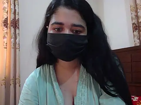 Snapshot of A-pusparani chatting on 06/17/26, 11:01 A-pusparani online show from 06/17/26, 11:01