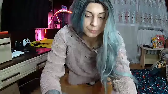 Snapshot of BroadFantasy chatting on 01/10/26, 05:37 BroadFantasy online show from 01/10/26, 05:37