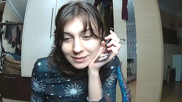 Snapshot of BroadFantasy chatting on 02/20/26, 09:15 BroadFantasy online show from 02/20/26, 09:15