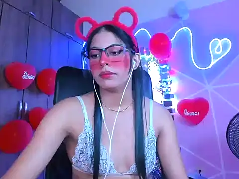  ALLYSON18  online show from 02/17/25, 05:53