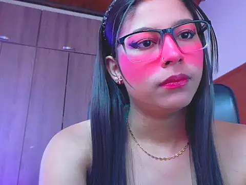  ALLYSON18  online show from 03/04/26, 11:49