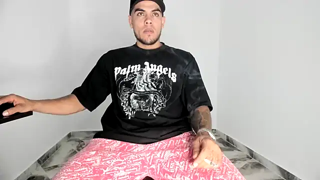 mikee scooth online show from 11/14/25, 07:56