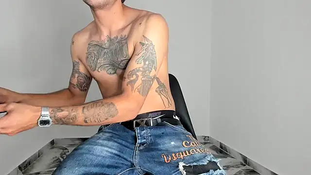 mikee scooth online show from 01/11/26, 09:09