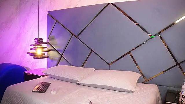 Snapshot of ammy_durand chatting on 02/16/26, 07:10 ammy durand online show from 02/16/26, 07:10