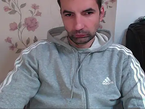 Leo 1617 online show from 01/09/26, 03:15