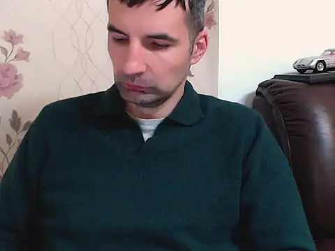 Leo 1617 online show from 03/29/26, 03:56