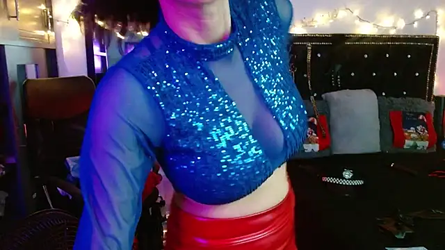 SamaraMartinez online show from 12/18/25, 10:27