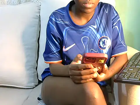 Snapshot of Caryyyl chatting on 09/30/25, 09:25 Caryyyl online show from 09/30/25, 09:25