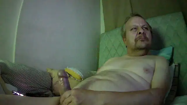 amylrmm1903 online show from 12/03/25, 11:25