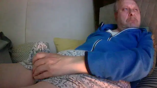 Snapshot of amylrmm1903 chatting on 05/03/26, 08:26 amylrmm1903 online show from 05/03/26, 08:26