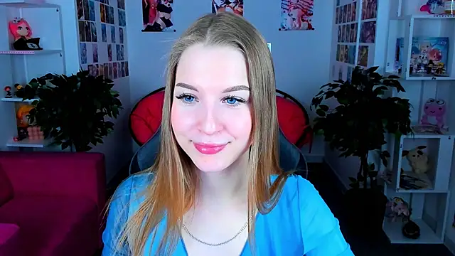 Snapshot of CuteMousee chatting on 12/29/24, 11:40 CuteMousee online show from 12/29/24, 11:40