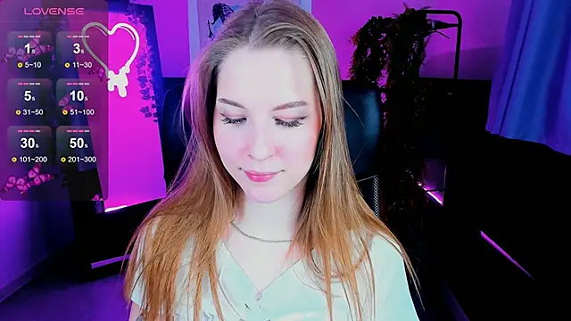 Snapshot of CuteMousee chatting on 01/25/25, 08:53 CuteMousee online show from 01/25/25, 08:53