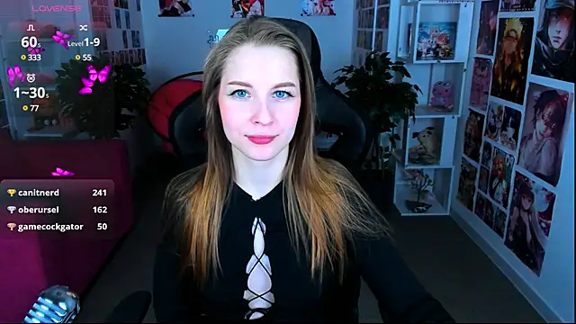 Snapshot of CuteMousee chatting on 02/07/25, 12:28 CuteMousee online show from 02/07/25, 12:28