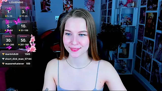 Snapshot of CuteMousee chatting on 02/19/25, 06:00 CuteMousee online show from 02/19/25, 06:00