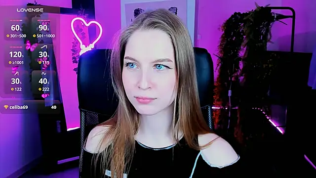 Snapshot of CuteMousee chatting on 02/25/25, 08:51 CuteMousee online show from 02/25/25, 08:51