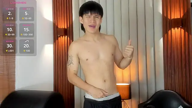 Snapshot of Ryo_kush chatting on 09/10/25, 07:47 Ryo kush online show from 09/10/25, 07:47