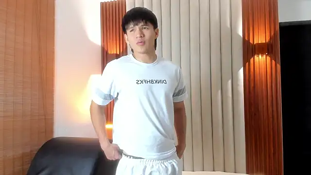 Snapshot of Ryo_kush chatting on 10/12/25, 01:59 Ryo kush online show from 10/12/25, 01:59