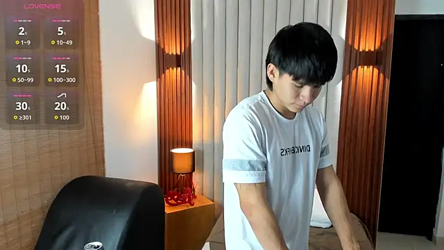 Snapshot of Ryo_kush chatting on 10/19/25, 03:07 Ryo kush online show from 10/19/25, 03:07