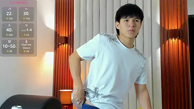 Snapshot of Ryo_kush chatting on 10/26/25, 03:45 Ryo kush online show from 10/26/25, 03:45