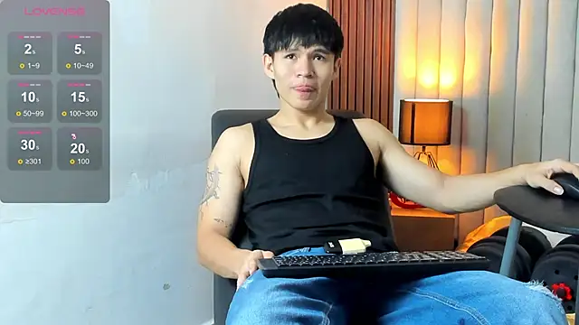 Snapshot of Ryo_kush chatting on 11/27/25, 03:52 Ryo kush online show from 11/27/25, 03:52