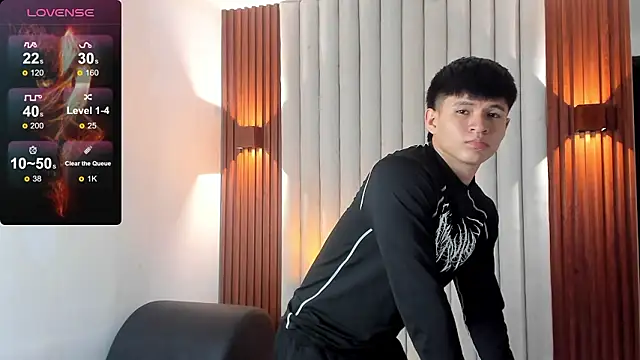 Snapshot of Ryo_kush chatting on 02/19/26, 03:35 Ryo kush online show from 02/19/26, 03:35