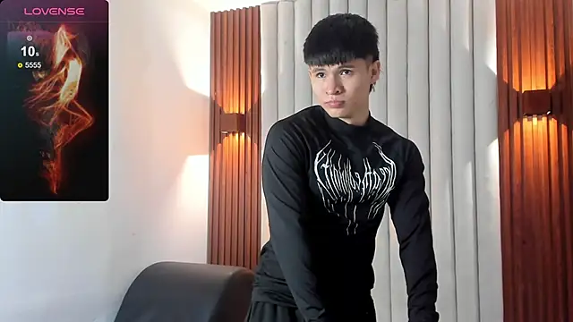 Snapshot of Ryo_kush chatting on 02/20/26, 03:25 Ryo kush online show from 02/20/26, 03:25