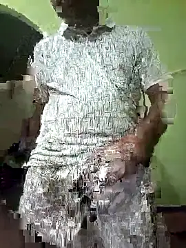 Snapshot of RohanBig chatting on 11/03/25, 03:02 RohanBig online show from 11/03/25, 03:02