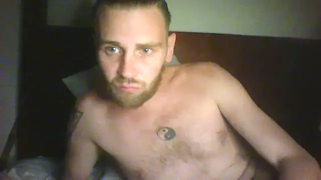 Snapshot of Danjamez1892 chatting on 02/13/25, 08:24 Danjamez1892 online show from 02/13/25, 08:24