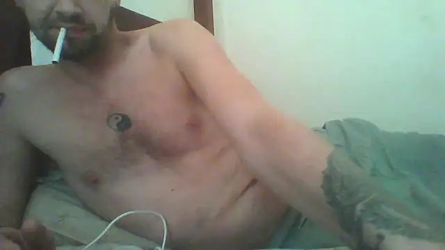 Snapshot of Danjamez1892 chatting on 03/01/25, 03:43 Danjamez1892 online show from 03/01/25, 03:43