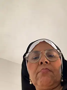 Snapshot of Nadia-melej chatting on 02/05/25, 11:17 Nadia-melej online show from 02/05/25, 11:17