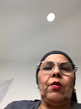 Snapshot of Nadia-melej chatting on 02/16/25, 08:11 Nadia-melej online show from 02/16/25, 08:11