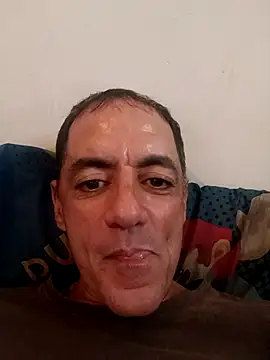 Snapshot of ELMOTHEFUCKER69 chatting on 09/26/25, 10:25 ELMOTHEFUCKER69 online show from 09/26/25, 10:25