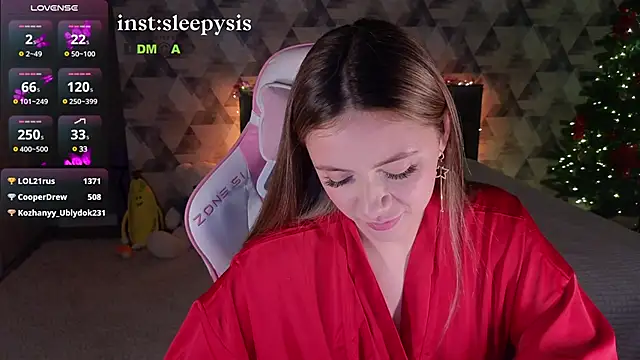 Snapshot of Sleepy_SIS chatting on 12/10/24, 04:49 Sleepy SIS online show from 12/10/24, 04:49