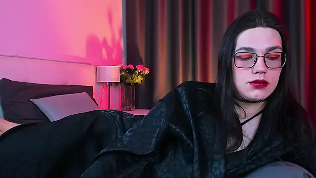 Alfreda Mills online show from 02/05/25, 09:07