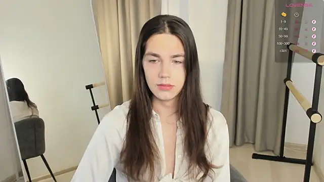 Alfreda Mills online show from 11/06/25, 10:38