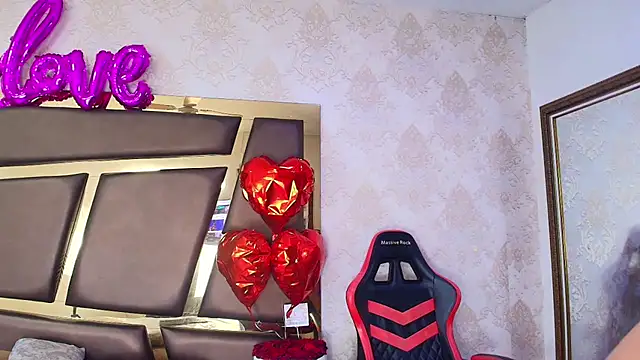 ZoehRoux online show from 02/19/25, 10:34