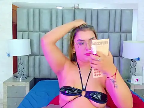 ZoehRoux online show from 09/30/25, 04:17